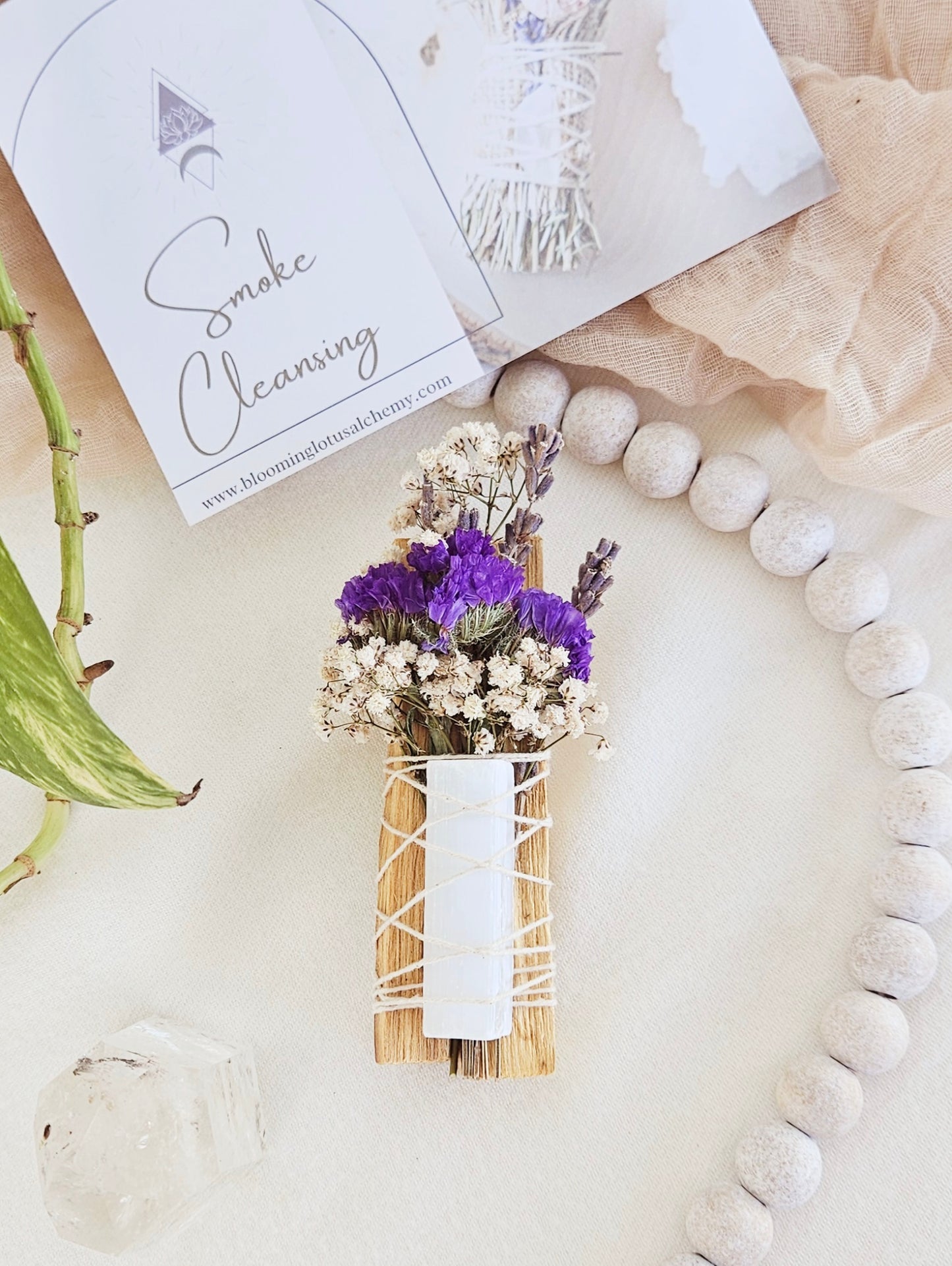 Palo Santo & Selenite Cleansing Bundle