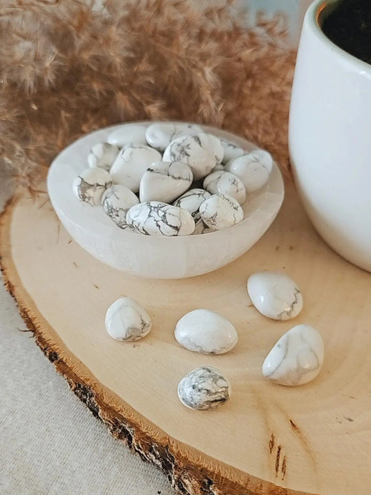 Howlite Small Tumble 6 pcs.